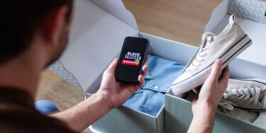 Article - Black Friday Predictions for 2025