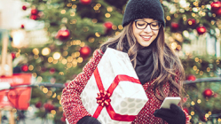 Survey: Black Friday vs. Cyber Monday 2018